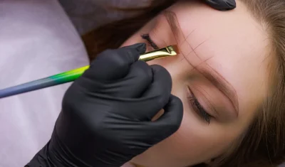 Escotec Qualificação Profissional em Suzano - SP: há 40 anos, líder em formações profissionais ministrando cursos em administração, automotivo, beleza, design, elétrica, hardware, idiomas, informática, mecânica, moda, fashion, software.