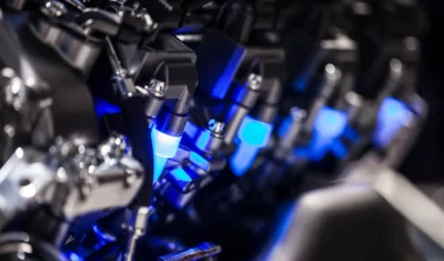 Escotec Qualificação Profissional em Suzano - SP: há 40 anos, líder em formações profissionais ministrando cursos em administração, automotivo, beleza, design, elétrica, hardware, idiomas, informática, mecânica, moda, fashion, software.